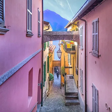 Boulevard Apartment Varenna