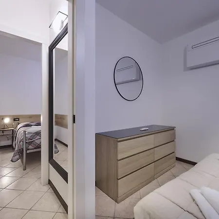 Apartment Boulevard