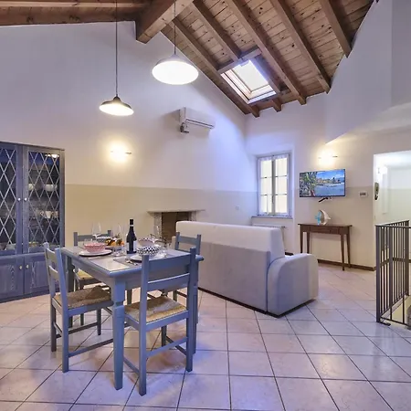Boulevard Apartment Varenna