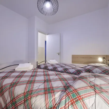 Apartman Boulevard Varenna